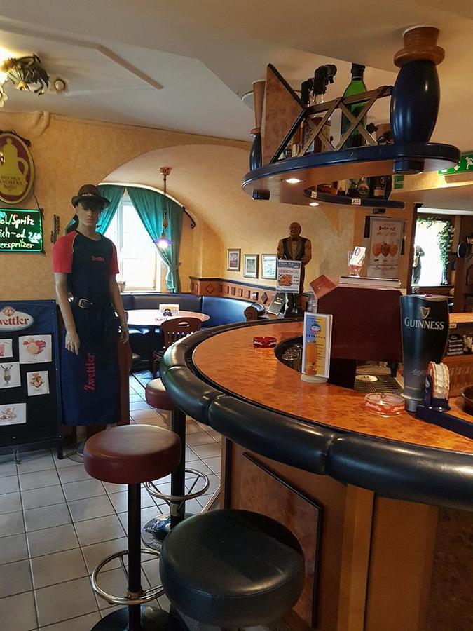 Stadt Pub Zwettl Экстерьер фото