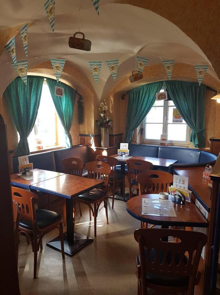 Stadt Pub Zwettl Экстерьер фото